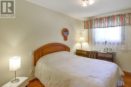 1887 Ellis Road, Severn (Coldwater), ON - Indoor Photo Showing Bedroom