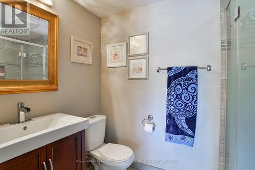 1887 Ellis Road, Severn (Coldwater), ON - Indoor Photo Showing Bathroom
