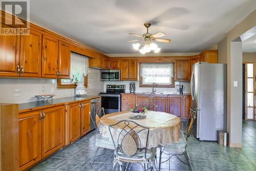1887 Ellis Road, Severn (Coldwater), ON - Indoor Photo Showing Kitchen