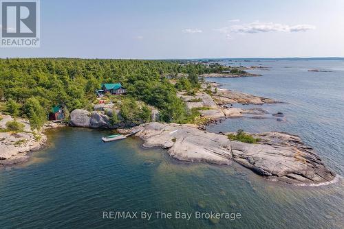 28640 GEORGIAN BAY SHORE  Georgian Bay (Gibson), ON L0K 1S0
