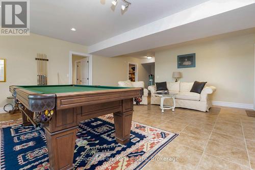 Loads of space to entertain family - 133 Lakeshore Road E, Blue Mountains, ON - Indoor Photo Showing Other Room