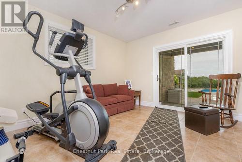 Exercise room - 133 Lakeshore Road E, Blue Mountains, ON - Indoor