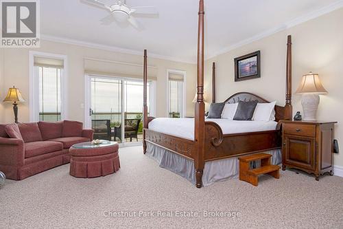 Spacious Primary - 133 Lakeshore Road E, Blue Mountains, ON - Indoor Photo Showing Bedroom