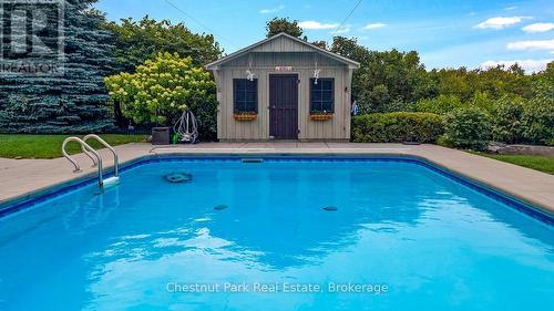 133 Lakeshore Road E, Blue Mountains, ON - Outdoor With In Ground Pool