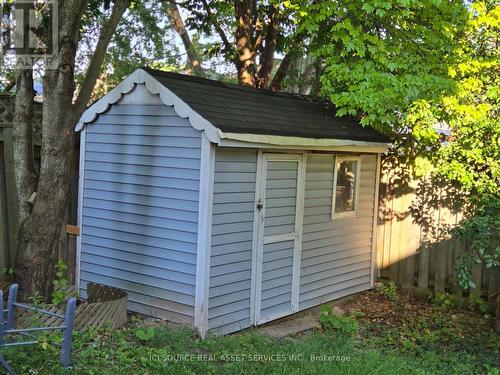 90 Cole Road, Guelph, ON - Outdoor