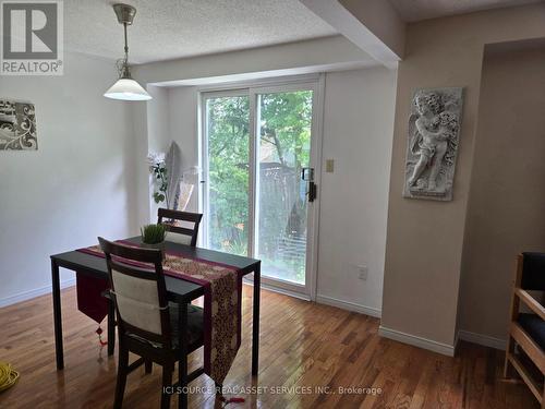 90 Cole Road, Guelph, ON - Indoor Photo Showing Dining Room