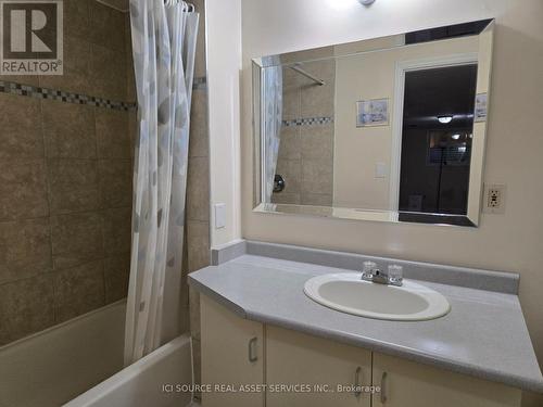 90 Cole Road, Guelph, ON - Indoor Photo Showing Bathroom