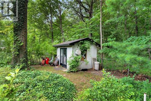 1335 Laurier Drive, Lasalle, ON - Outdoor