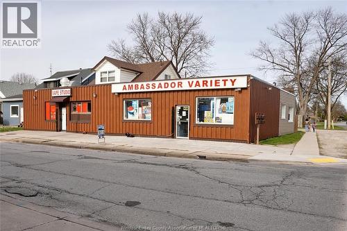 1086-1090 Felix, Windsor, ON 
