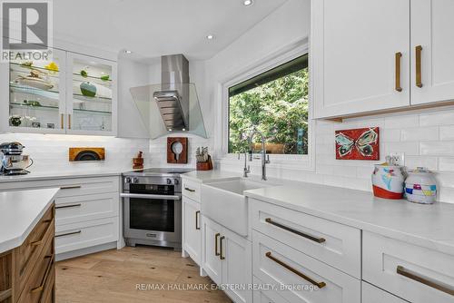 1052 Tedford Lane, Douro-Dummer, ON - Indoor Photo Showing Kitchen