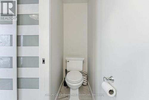115 Ridley Street, Prince Edward County (Ameliasburg Ward), ON - Indoor Photo Showing Bathroom