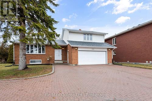 310 Bridge Street W, Belleville (Belleville Ward), ON - Outdoor