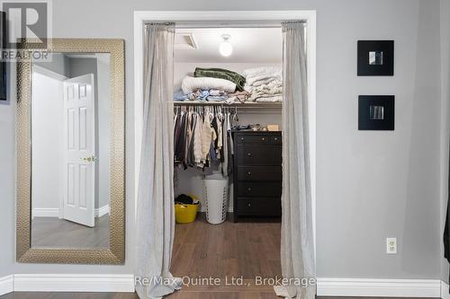310 Bridge Street W, Belleville (Belleville Ward), ON - Indoor Photo Showing Other Room