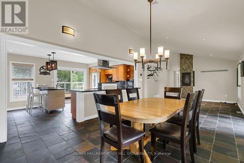 3644 Shadow Creek Road, Severn, ON - Indoor Photo Showing Dining Room