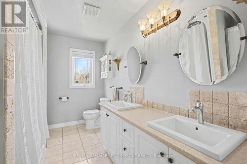 5029 Canaan Road, Clarence-Rockland, ON - Indoor Photo Showing Bathroom