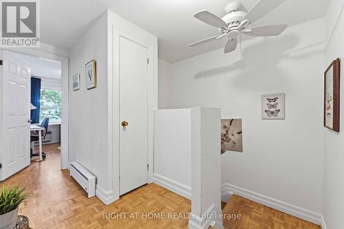 73 Hobart Crescent, Ottawa, ON - Indoor Photo Showing Other Room