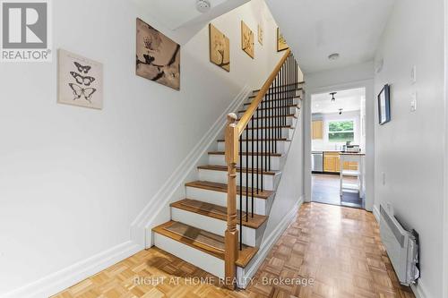 73 Hobart Crescent, Ottawa, ON - Indoor Photo Showing Other Room