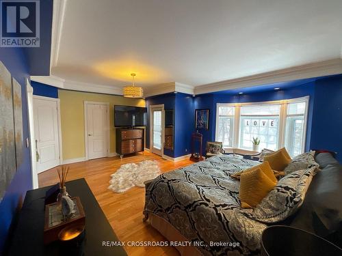 129 Lakeland Crescent, Richmond Hill, ON - Indoor Photo Showing Bedroom