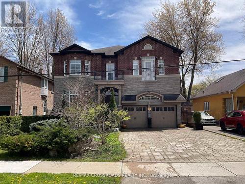 129 Lakeland Crescent, Richmond Hill, ON - Outdoor