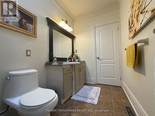 129 Lakeland Crescent, Richmond Hill, ON - Indoor Photo Showing Bathroom