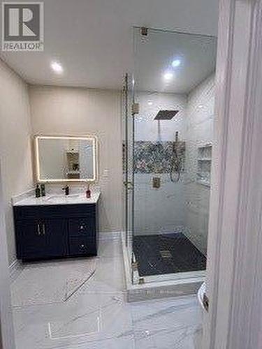 129 Lakeland Crescent, Richmond Hill, ON - Indoor