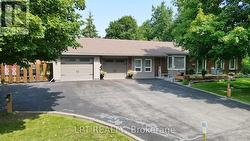 34 CEDAR CREEK ROAD Springwater, ON L9X 0P5