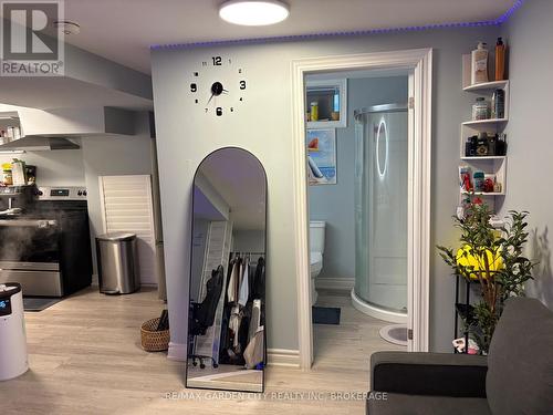 33 Bounty Avenue, Thorold (Rolling Meadows), ON - Indoor
