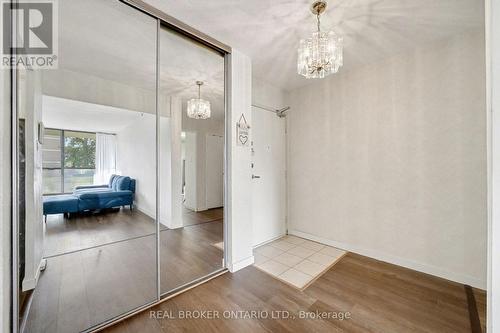 100 Canyon Avenue, Toronto, ON - Indoor Photo Showing Other Room