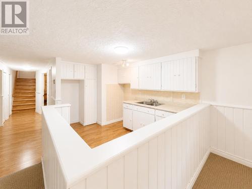 164 Palace, Sault Ste. Marie, ON - Indoor Photo Showing Kitchen With Double Sink
