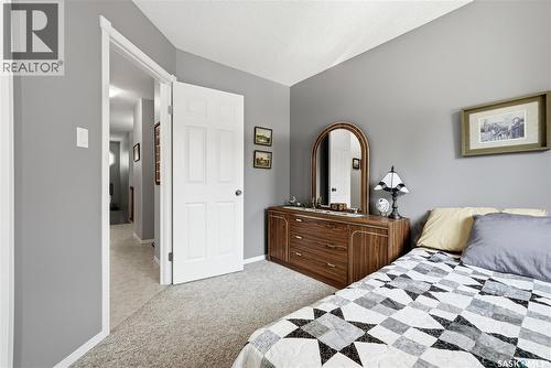 28 Rosedale Avenue, Katepwa Beach, SK - Indoor Photo Showing Bedroom