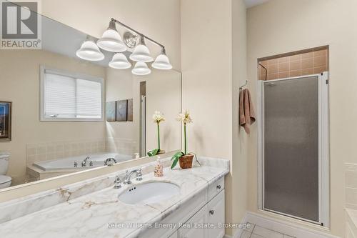 480 Britannia Avenue E, Oshawa (Kedron), ON - Indoor Photo Showing Bathroom