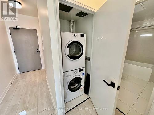 1214 - 60 Tannery Road, Toronto, ON - Indoor Photo Showing Laundry Room