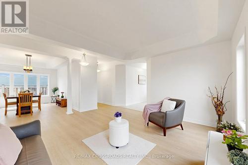 55 John Link Avenue, Georgina, ON - Indoor Photo Showing Living Room