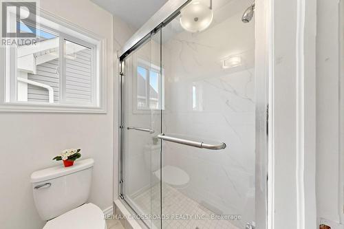 55 John Link Avenue, Georgina, ON - Indoor Photo Showing Bathroom