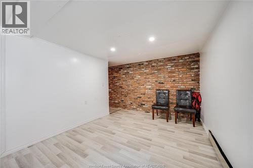 10395 Caledon Court, Windsor, ON - Indoor