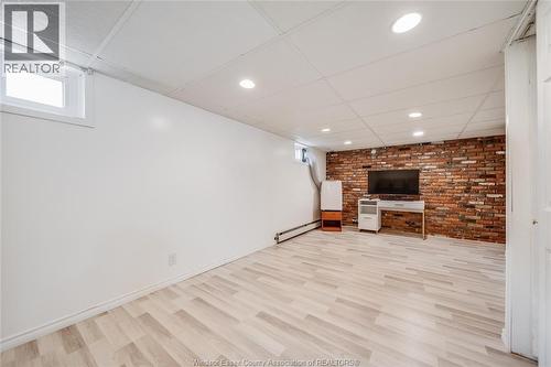 10395 Caledon Court, Windsor, ON - Indoor Photo Showing Other Room