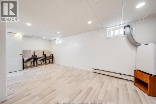 10395 Caledon Court, Windsor, ON - Indoor