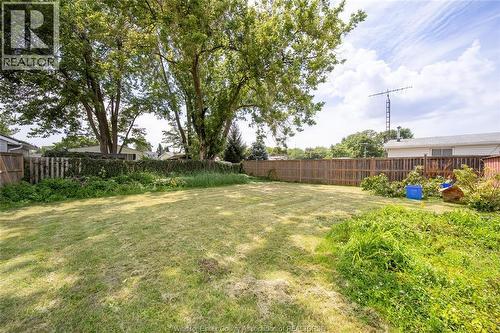 10395 Caledon Court, Windsor, ON - Outdoor