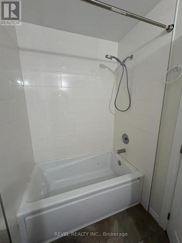 Fauquier - 21 Jacques Avenue, Kapuskasing (Fauquier), ON - Indoor Photo Showing Bathroom