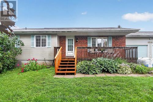 8308 Rosefire Drive, Ottawa, ON - Outdoor With Deck Patio Veranda
