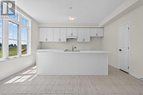 103 Gildersleeve Boulevard, Loyalist (Bath), ON - Indoor