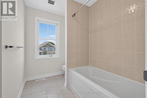 103 Gildersleeve Boulevard, Loyalist (Bath), ON - Indoor Photo Showing Bathroom