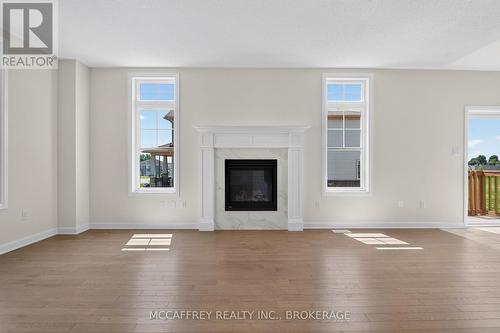 103 Gildersleeve Boulevard, Loyalist (Bath), ON - Indoor Photo Showing Living Room With Fireplace