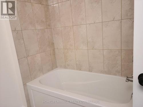 117 Mattingley Street, Brant, ON - Indoor Photo Showing Bathroom