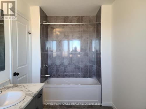 117 Mattingley Street, Brant, ON - Indoor Photo Showing Bathroom