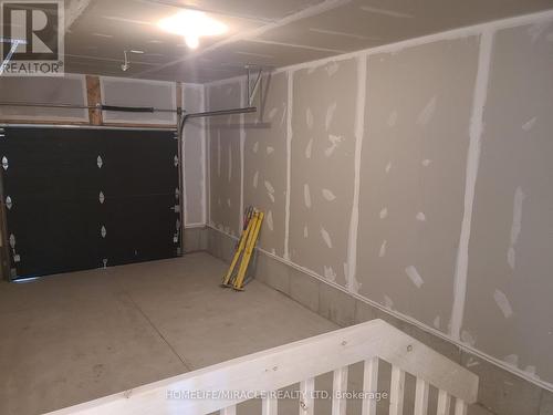 117 Mattingley Street, Brant, ON - Indoor Photo Showing Garage