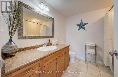 118 - 8 Harris Street, Cambridge, ON - Indoor Photo Showing Bathroom