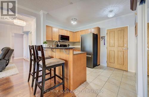 118 - 8 Harris Street, Cambridge, ON - Indoor Photo Showing Kitchen