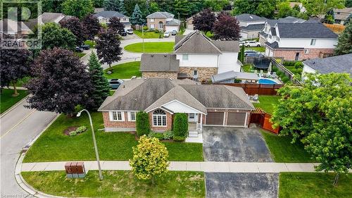 27 Chandos Drive, Kitchener, ON - Outdoor