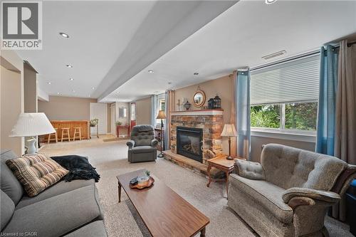 684 Haldimand Rd 70, Jarvis, ON - Indoor Photo Showing Living Room With Fireplace